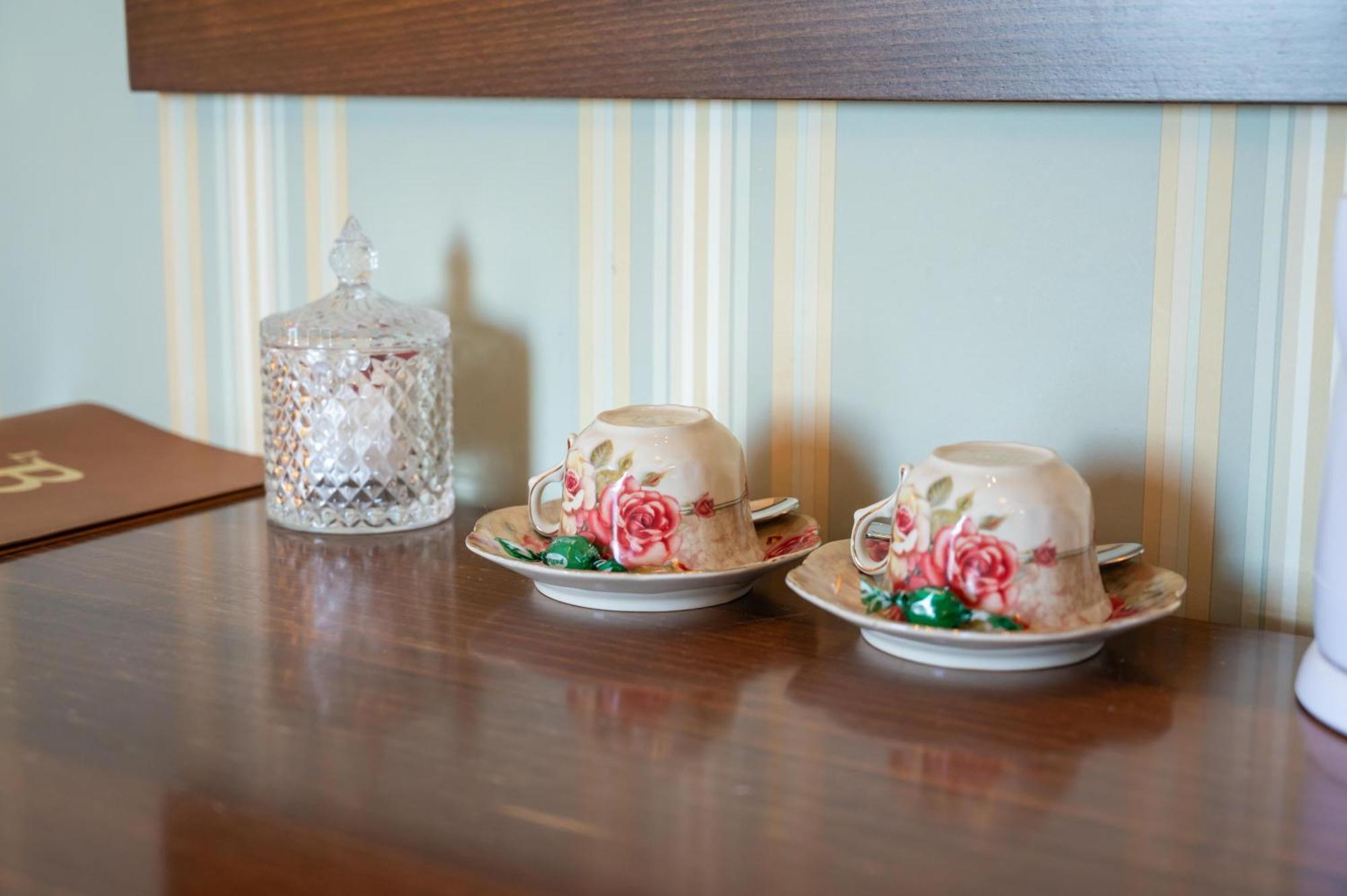 La Boheme Hotel ยีธิโอ ภายนอก รูปภาพ