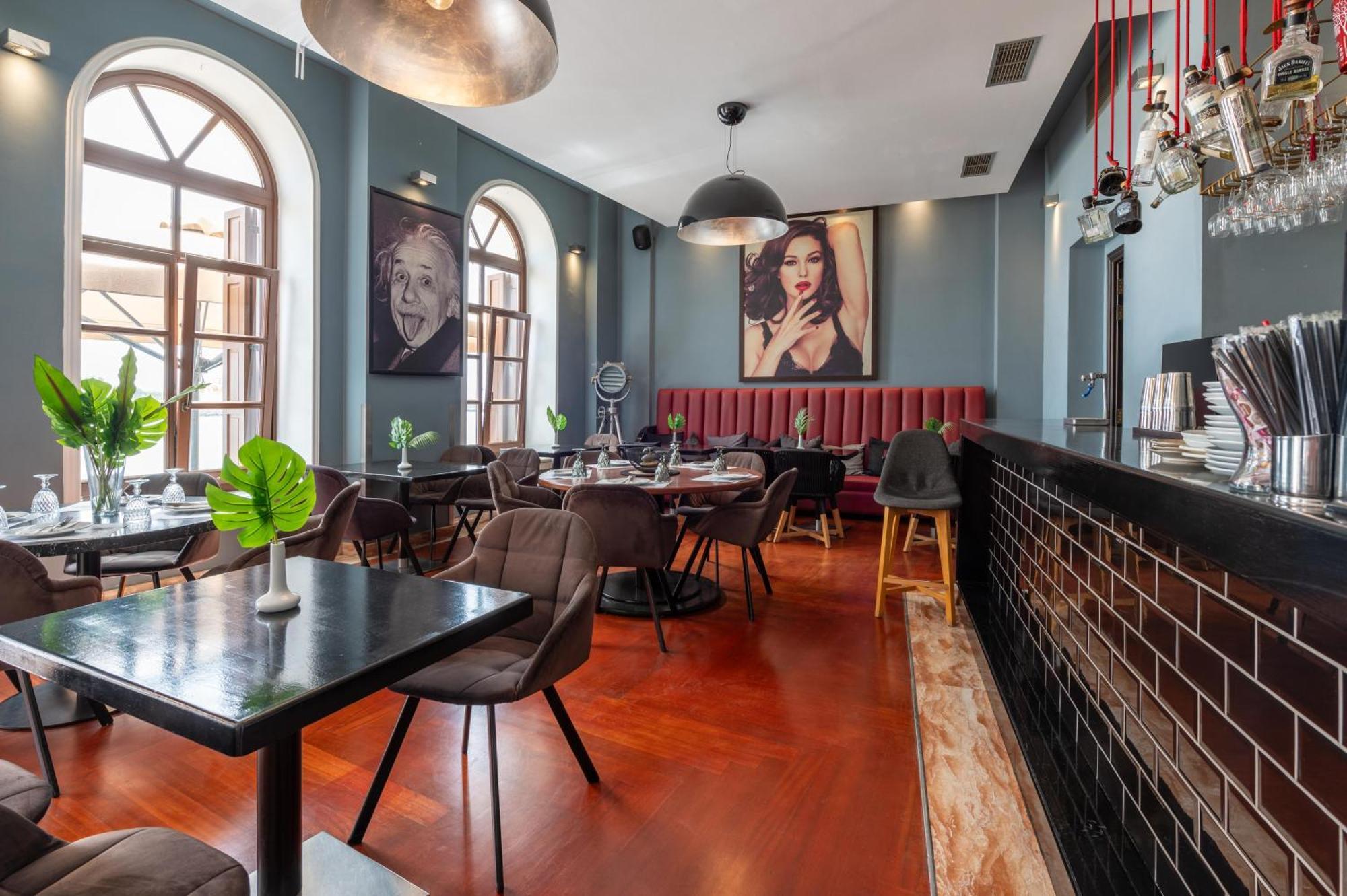 La Boheme Hotel ยีธิโอ ภายนอก รูปภาพ
