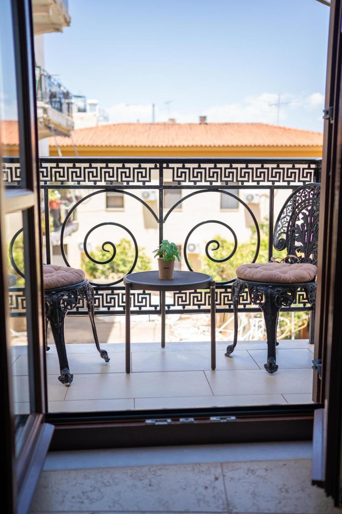 La Boheme Hotel ยีธิโอ ภายนอก รูปภาพ