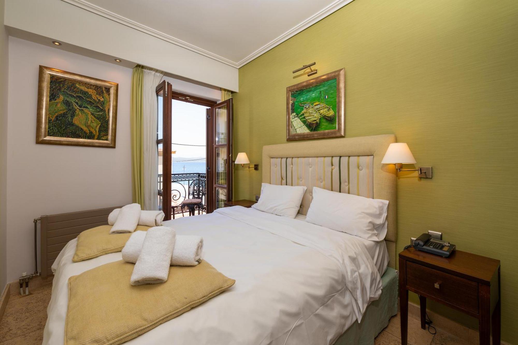 La Boheme Hotel ยีธิโอ ภายนอก รูปภาพ